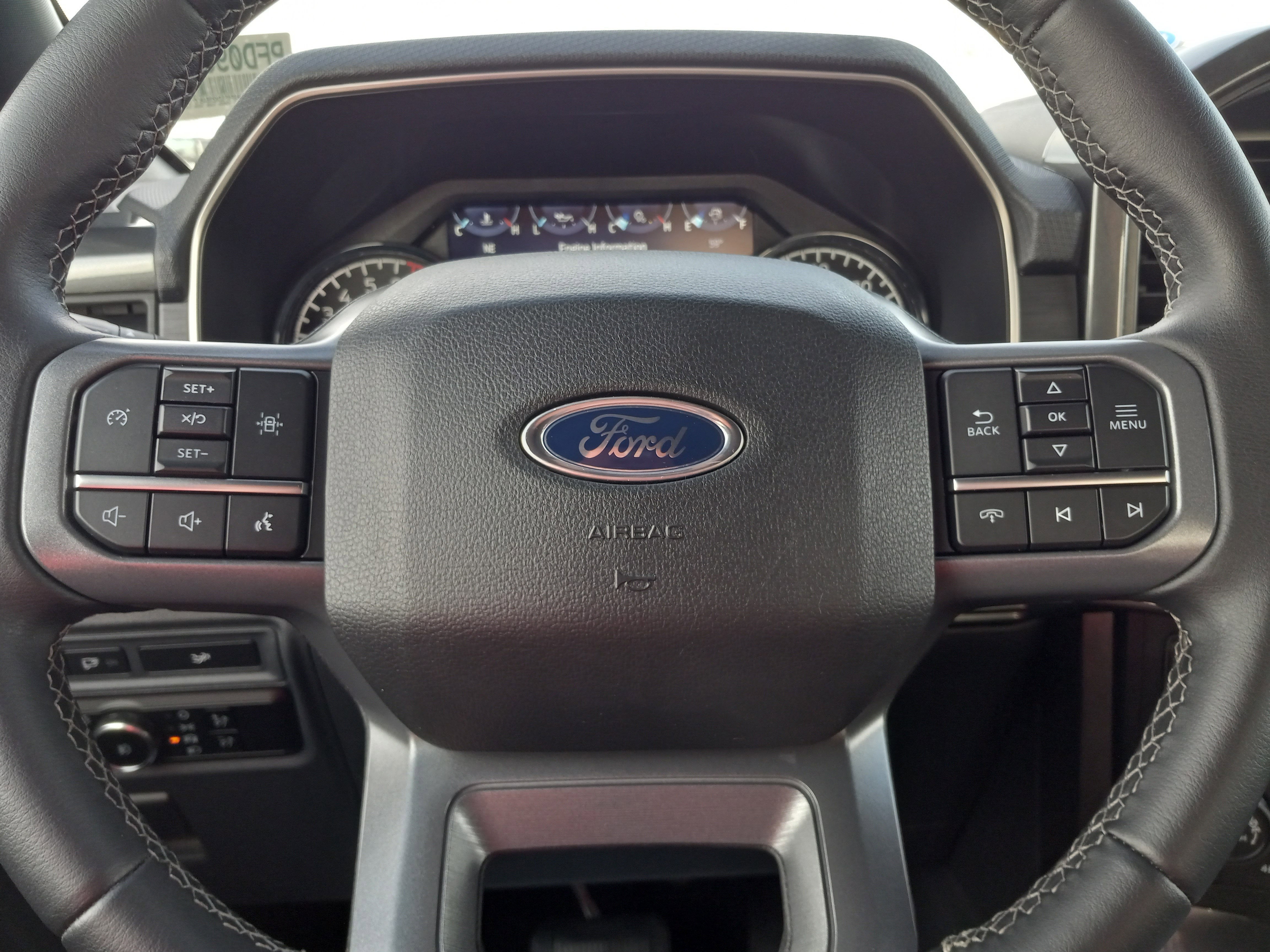 2023 Ford F-150 XLT 4WD SuperCrew 5.5' Box