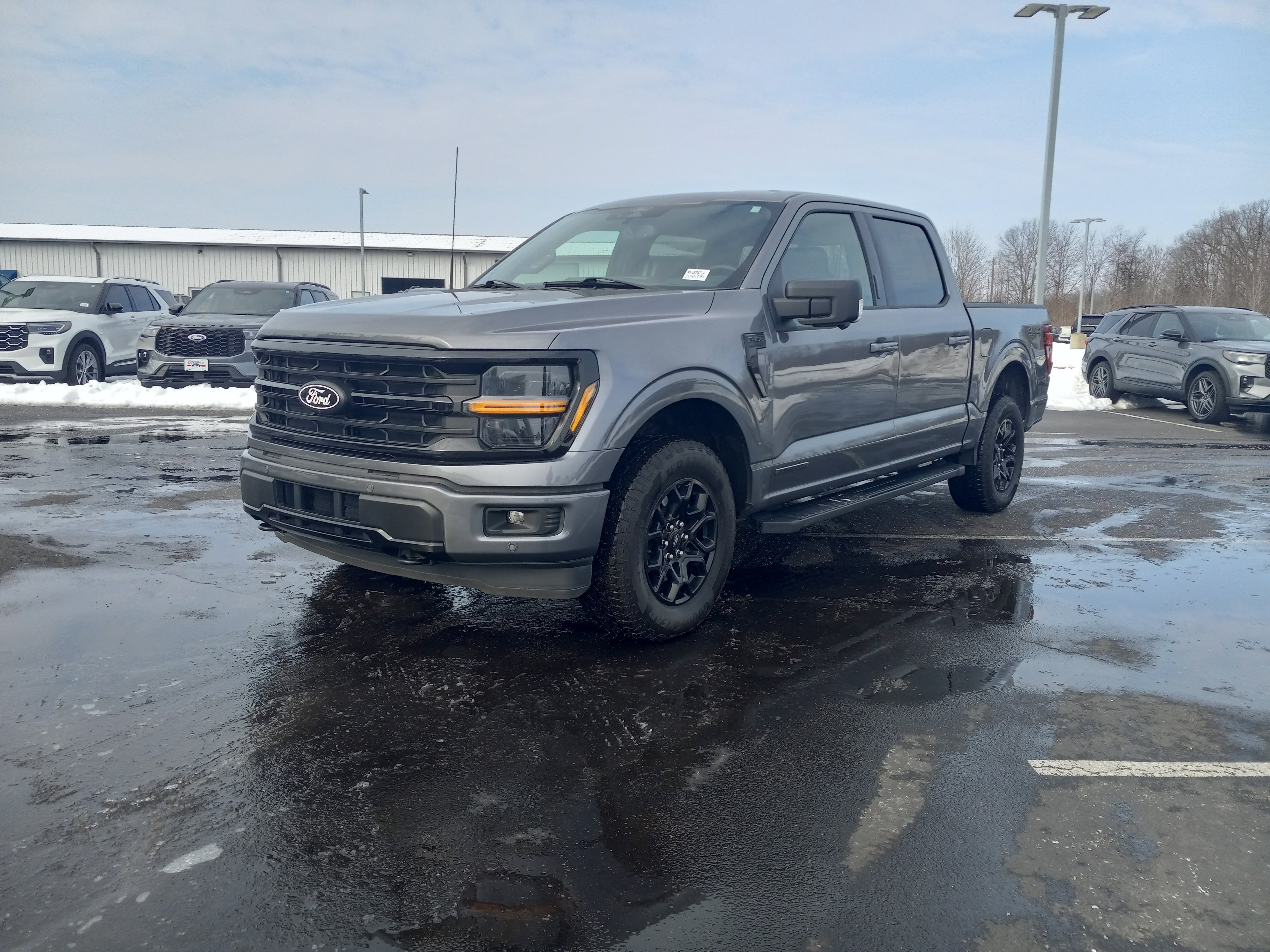 2024 Ford F-150 XLT 4WD SuperCrew 5.5' Box