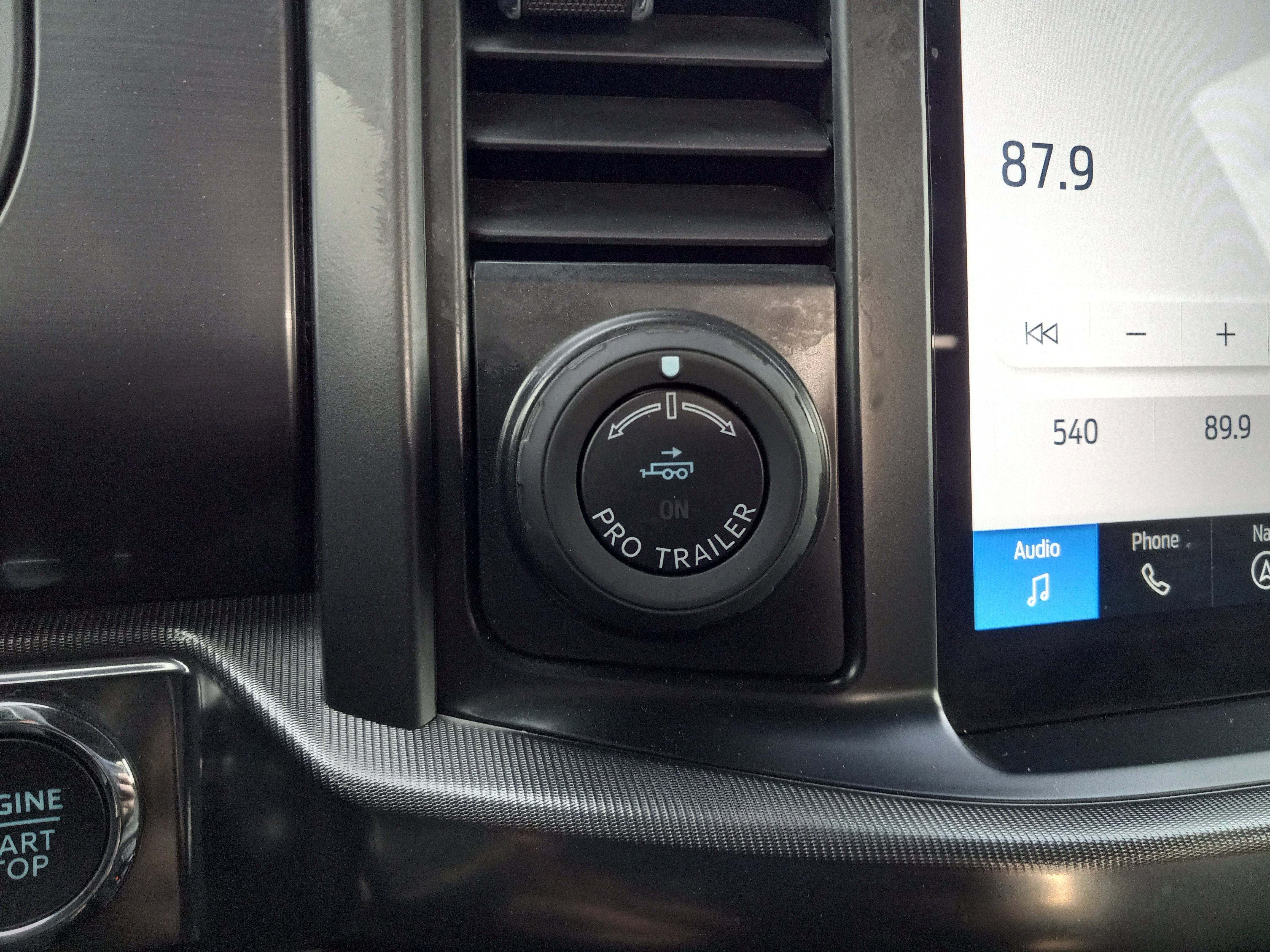 2024 Ford F-150 LARIAT 4WD SuperCrew 5.5' Box