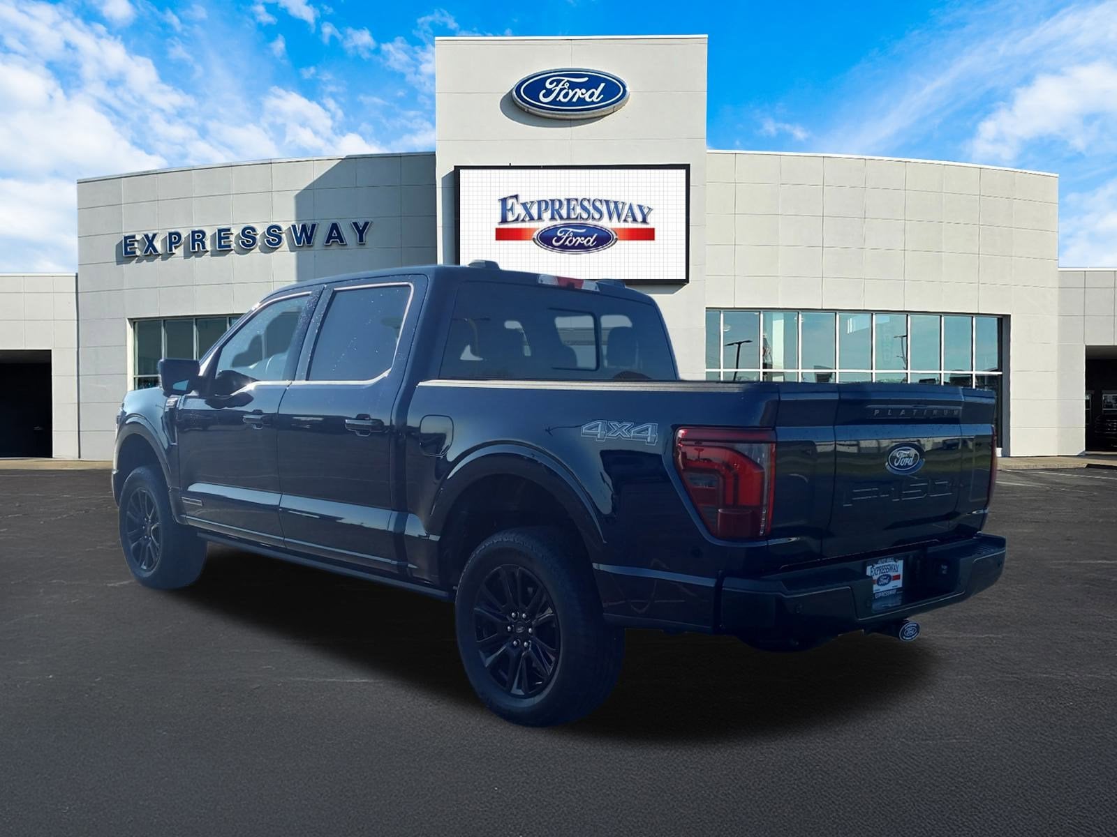 2025 Ford F-150 Platinum 4WD SuperCrew 5.5' Box