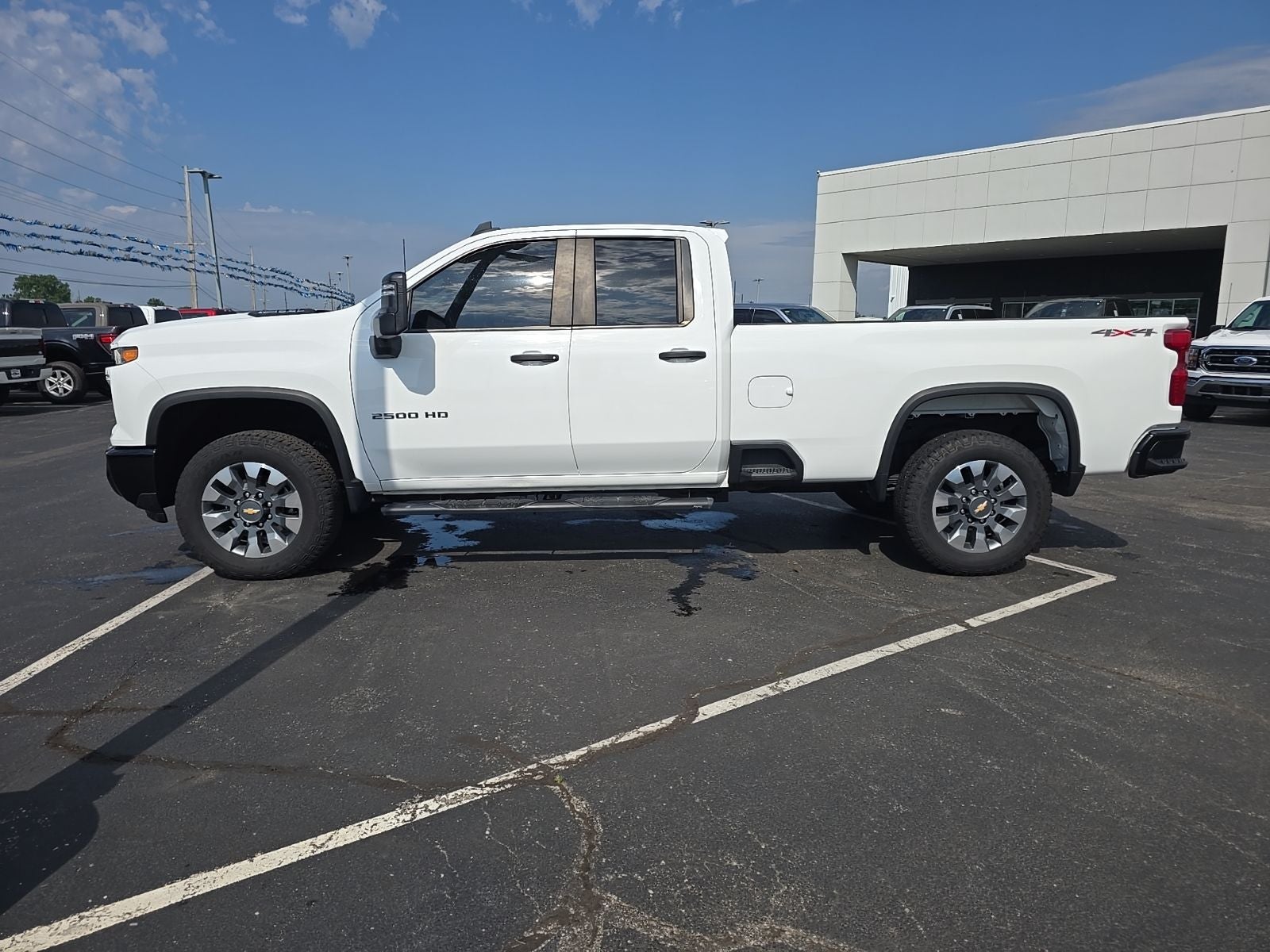 2024 Chevrolet Silverado 2500HD Custom