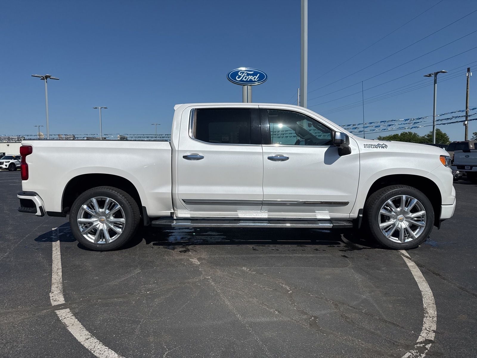 2022 Chevrolet Silverado 1500 High Country