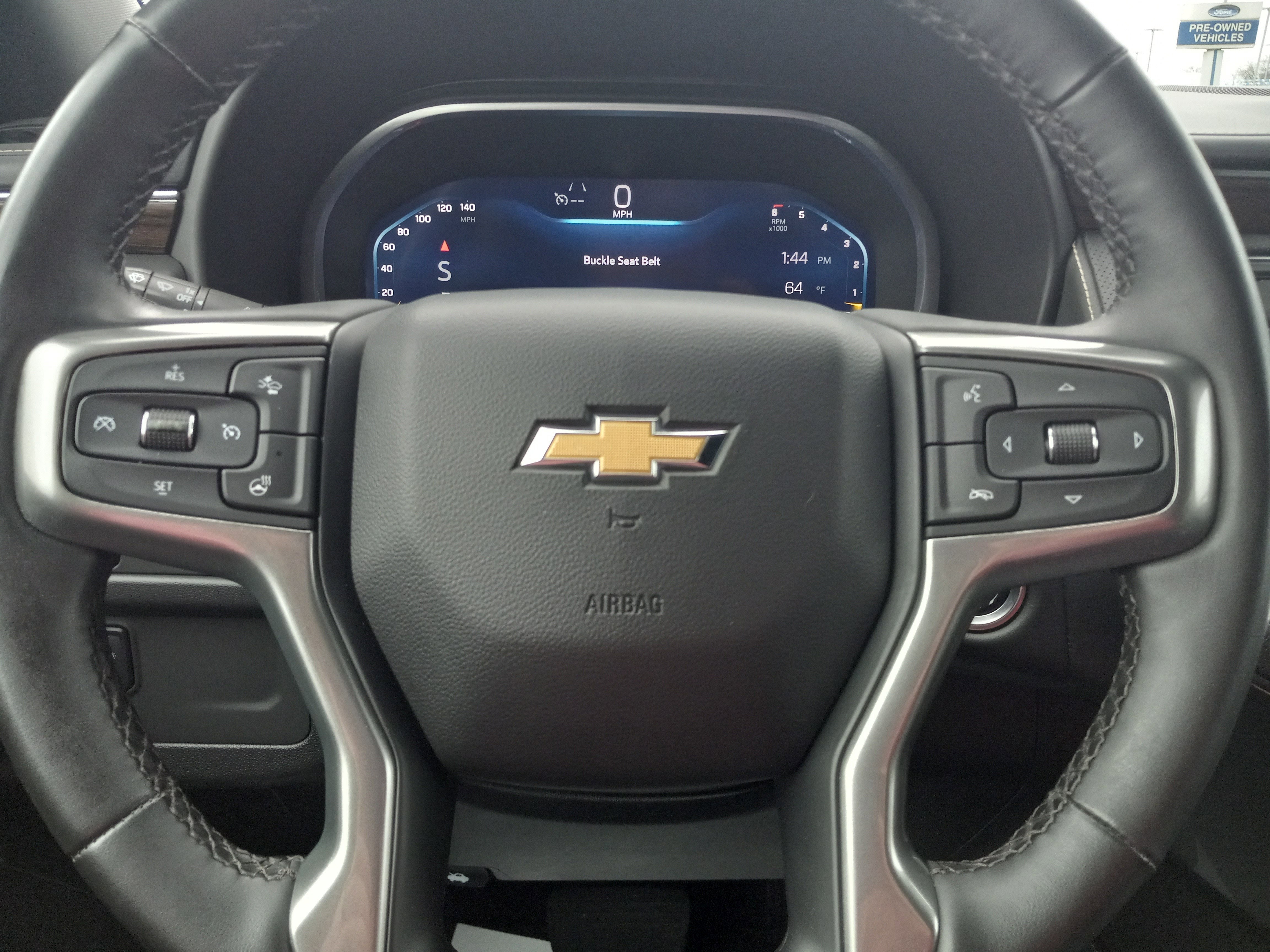 2023 Chevrolet Suburban Premier