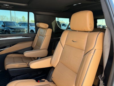 2025 Cadillac Escalade ESV Premium