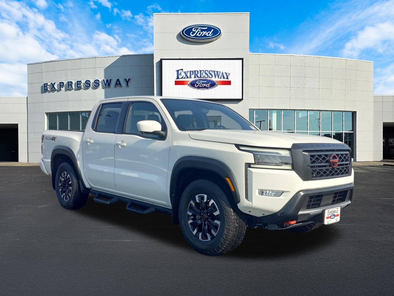 2023 Nissan Frontier PRO-4X