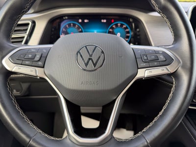 2025 Volkswagen Atlas Cross Sport 2.0T SE w/Technology