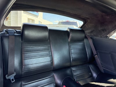 2005 Ford Mustang GT Deluxe