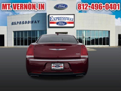 2018 Chrysler 300 Base