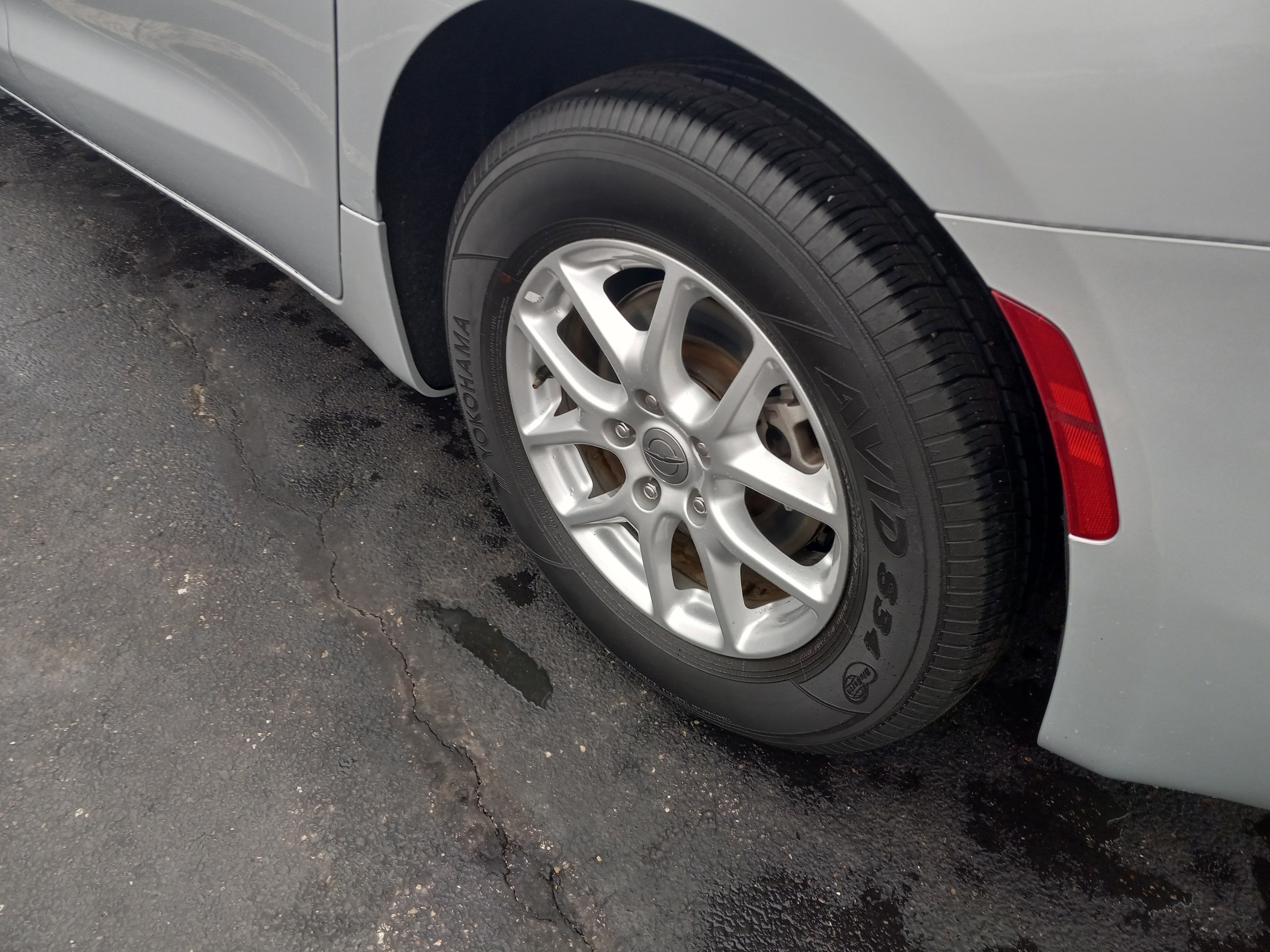 2023 Chrysler Voyager LX