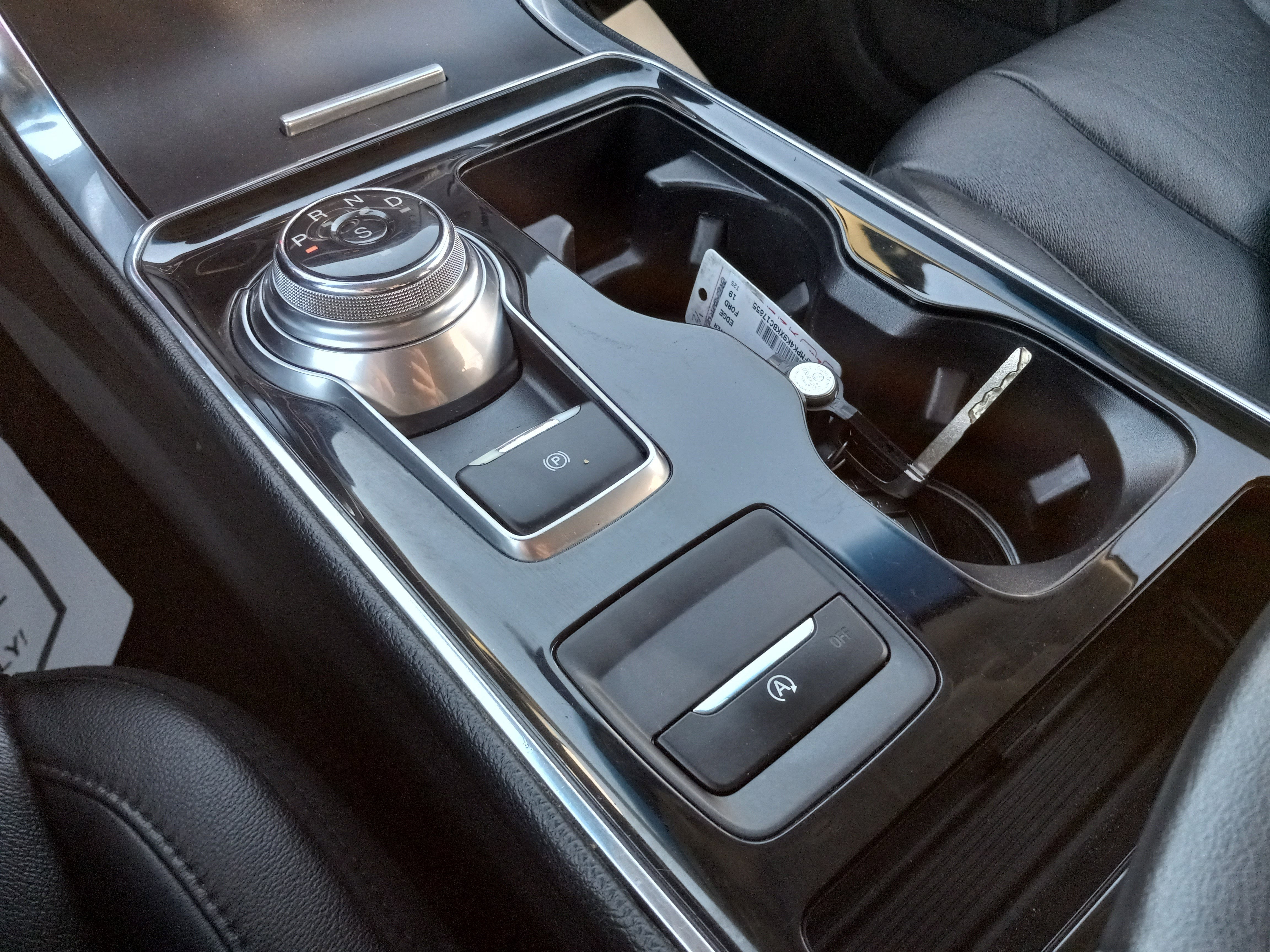 2019 Ford Edge Titanium