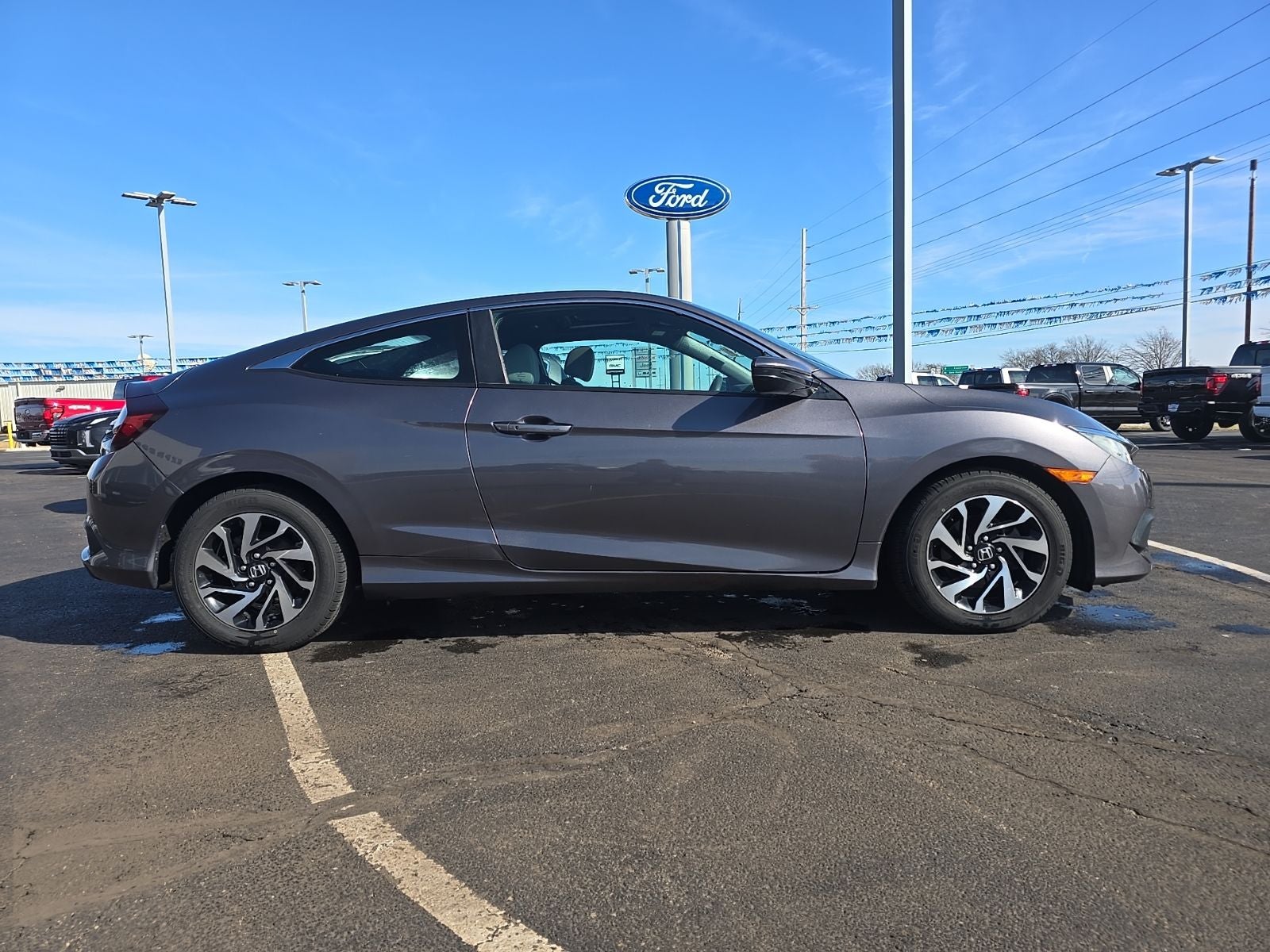 2016 Honda Civic LX-P