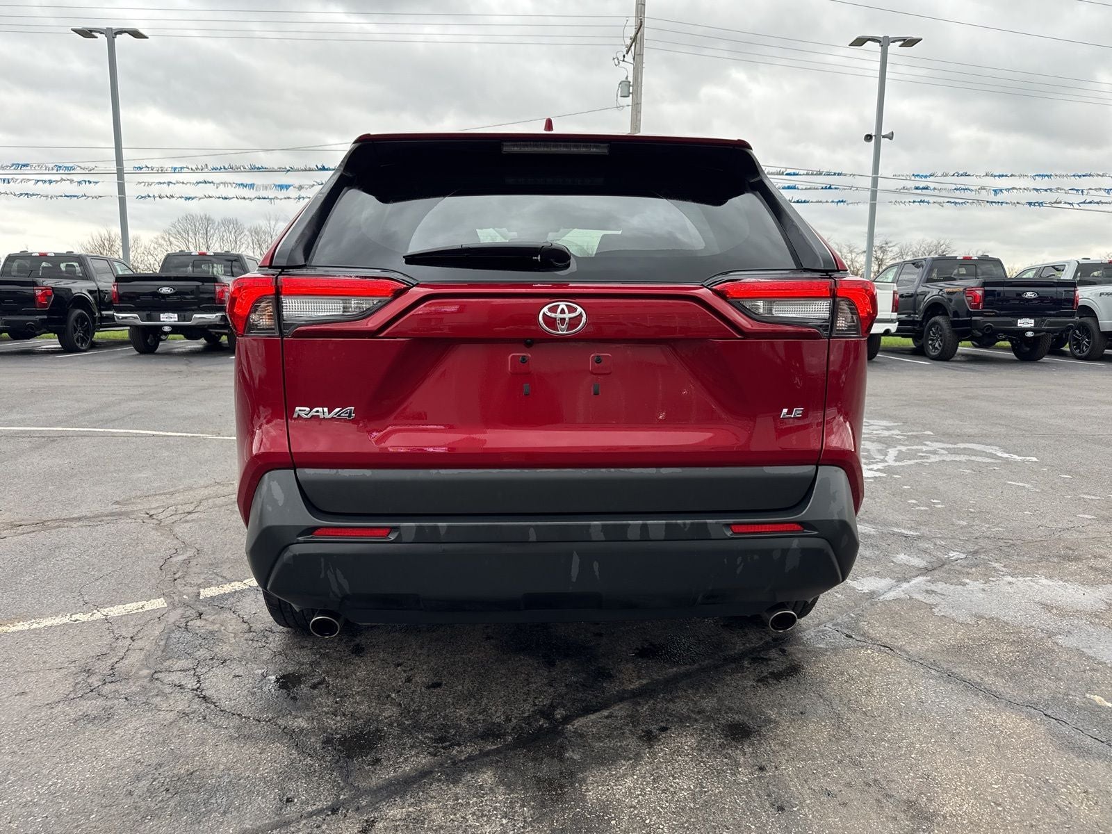 2024 Toyota RAV4 LE