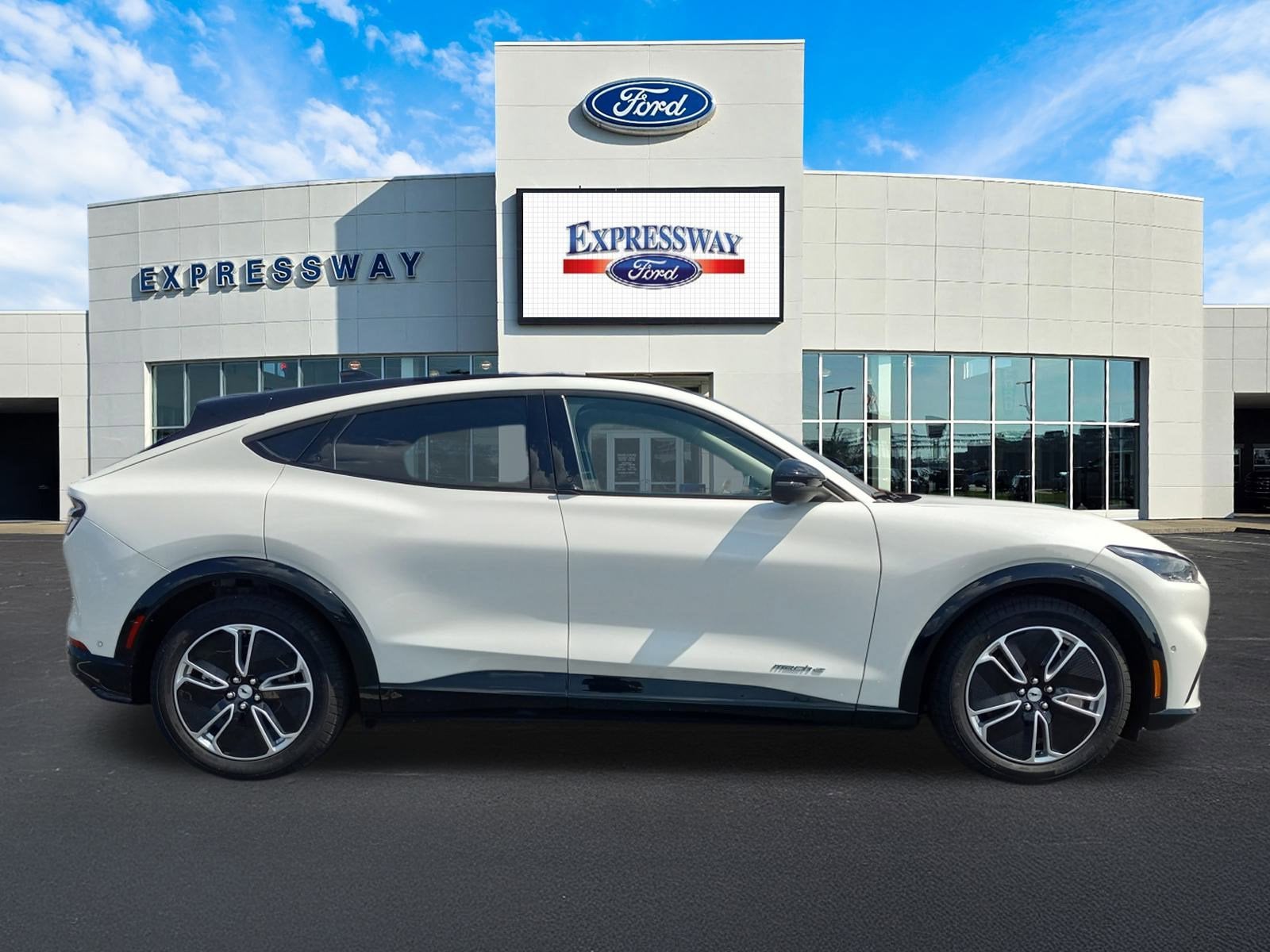 2023 Ford Mustang Mach-E Premium