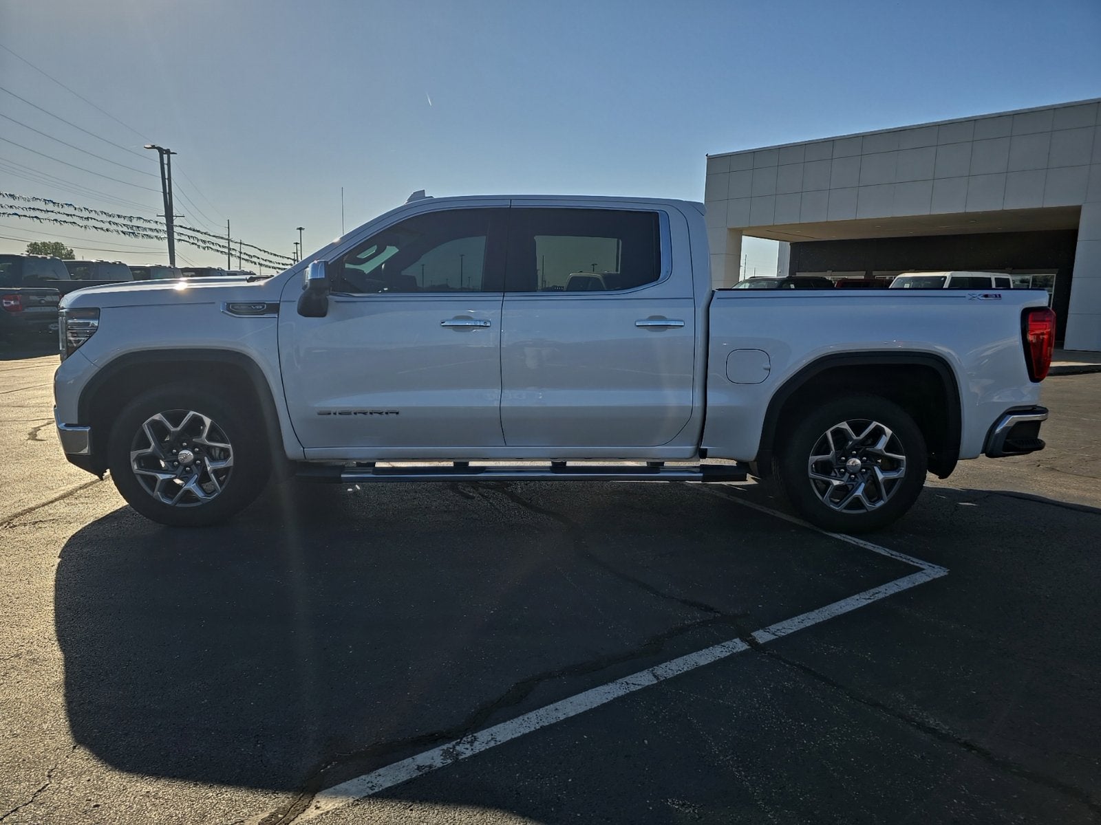 2023 GMC Sierra 1500 SLT