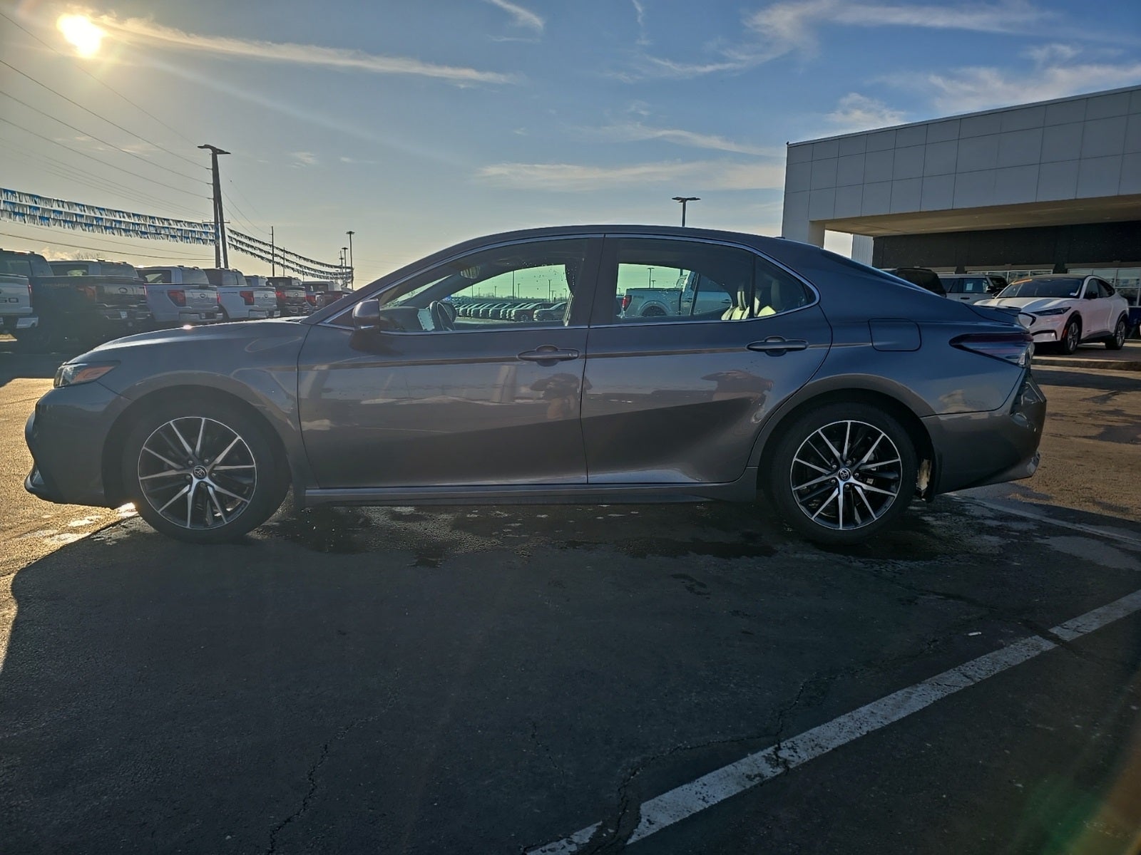 2021 Toyota Camry SE