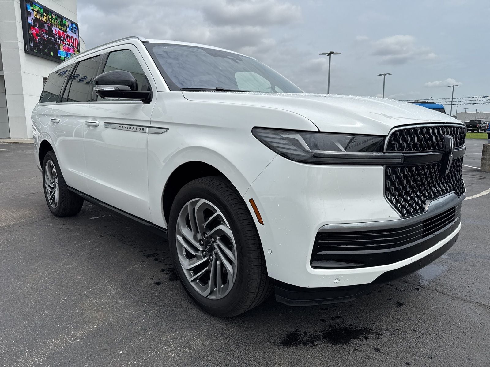 2025 Lincoln Navigator Reserve