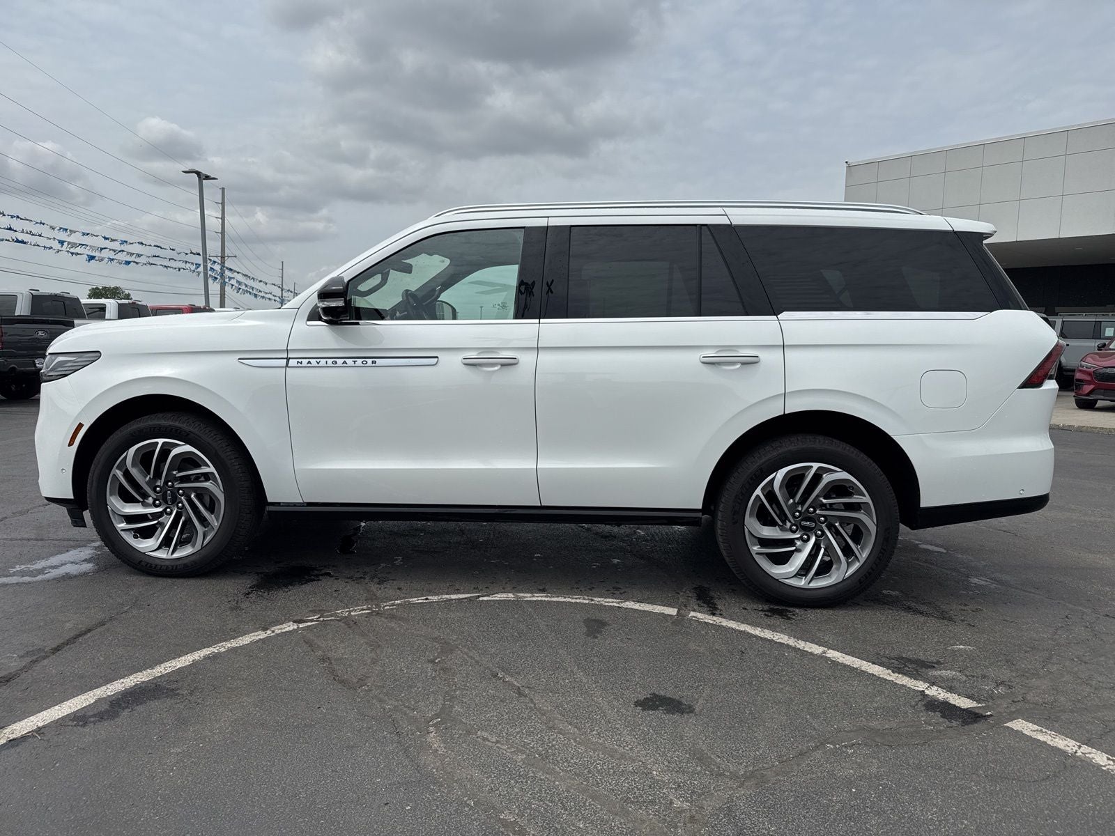 2025 Lincoln Navigator Reserve