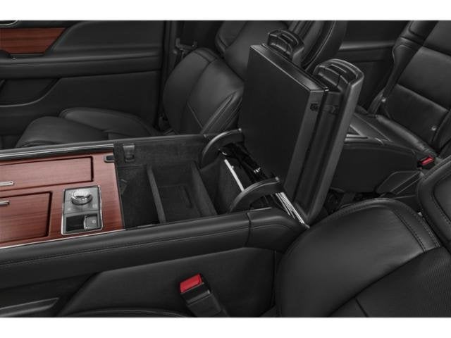 2023 Lincoln Navigator Standard