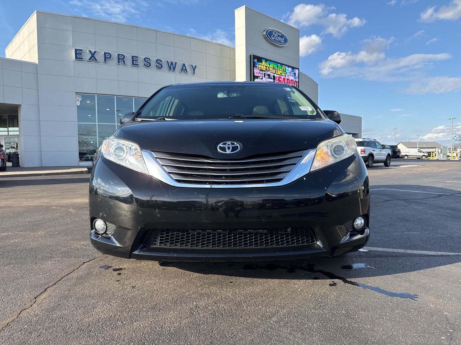 2015 Toyota Sienna Base
