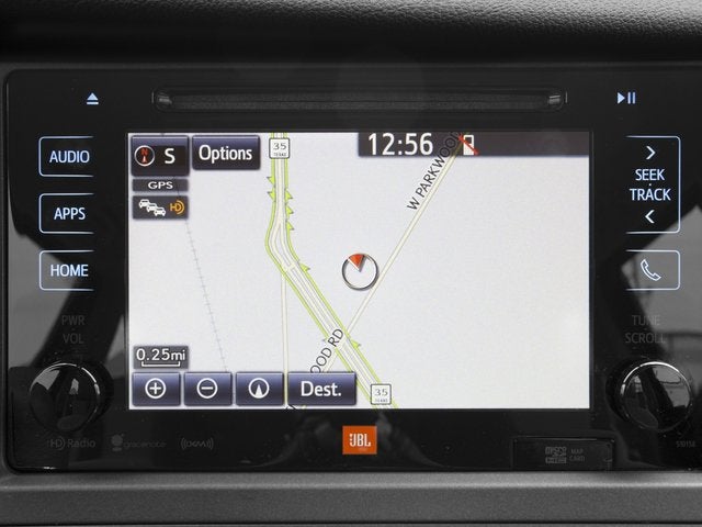 2017 Toyota Sienna XLE Premium 8 Passenger