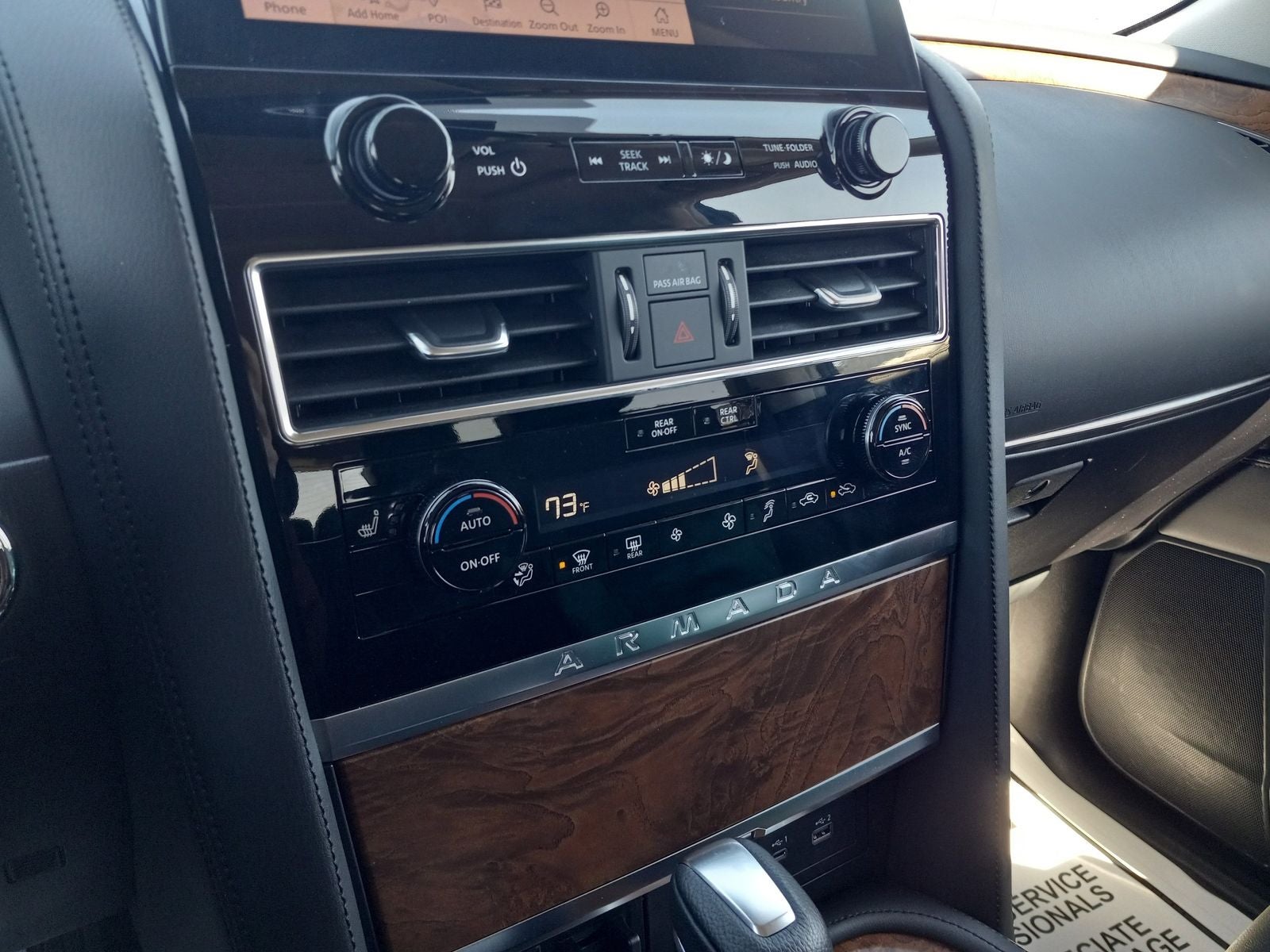 2024 Nissan Armada SL