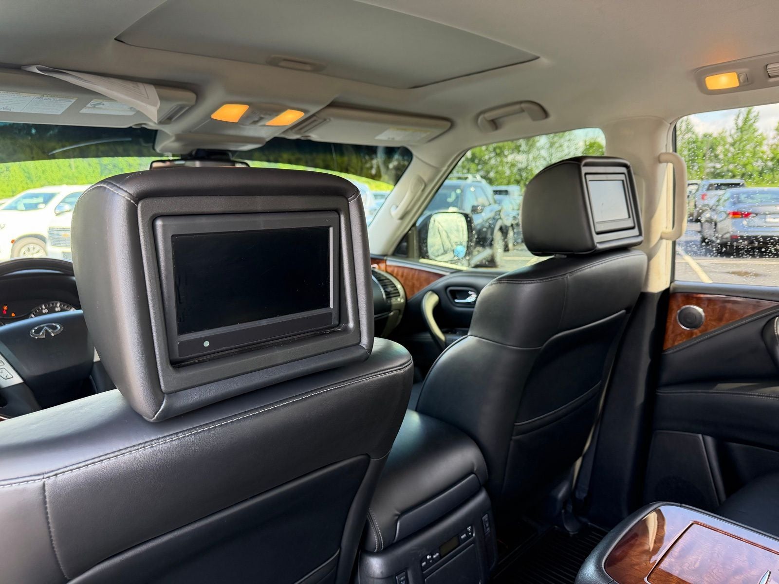 2017 INFINITI QX80 Base