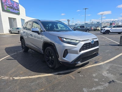 2024 Toyota RAV4 Hybrid SE