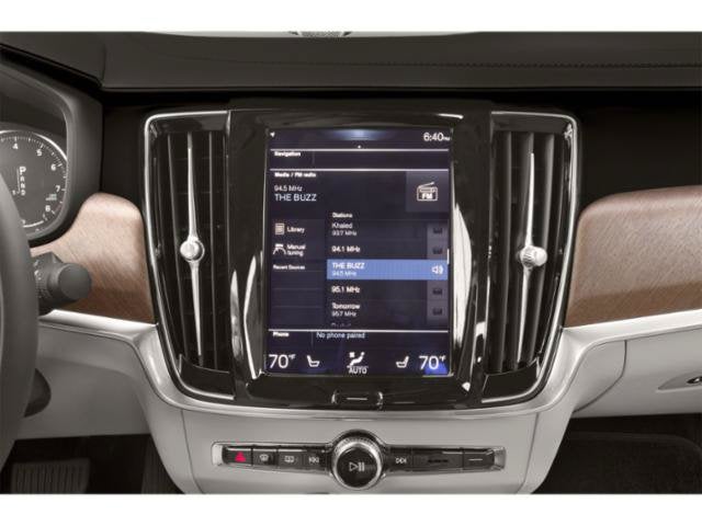 2018 Volvo S90 T6 Momentum