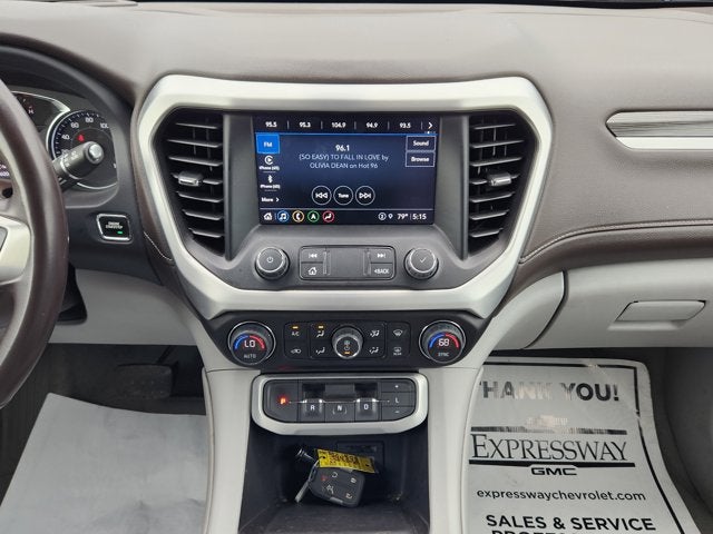 2023 GMC Acadia SLT