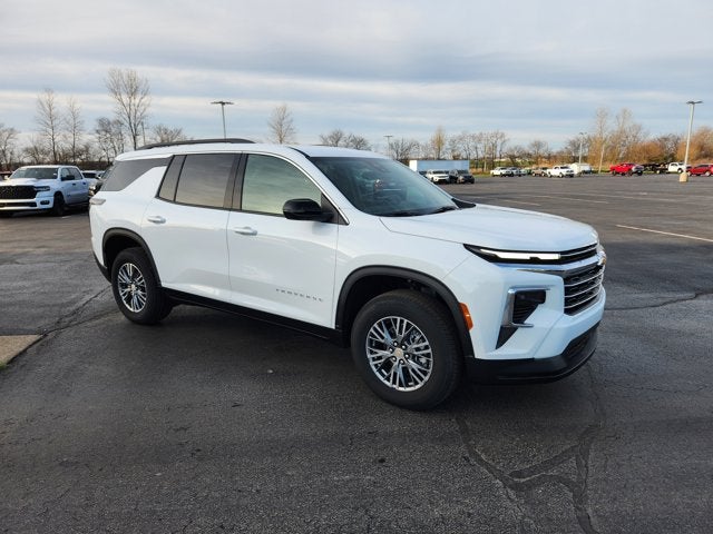 2025 Chevrolet Traverse FWD LT