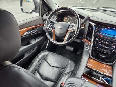 2015 Cadillac Escalade Luxury