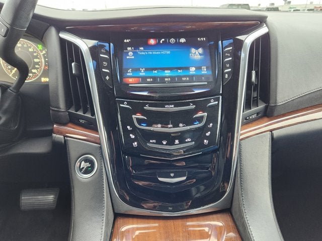 2015 Cadillac Escalade Luxury