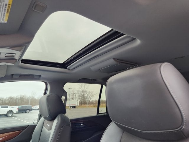 2015 Cadillac Escalade Luxury