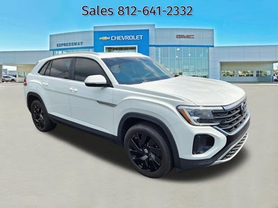 2024 Volkswagen Atlas Cross Sport 2.0T SE w/Technology