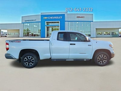 2014 Toyota Tundra 4WD Truck SR5