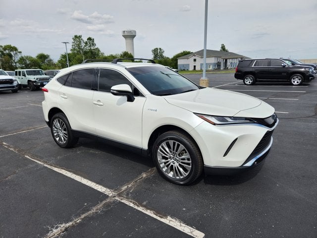 2021 Toyota Venza Base